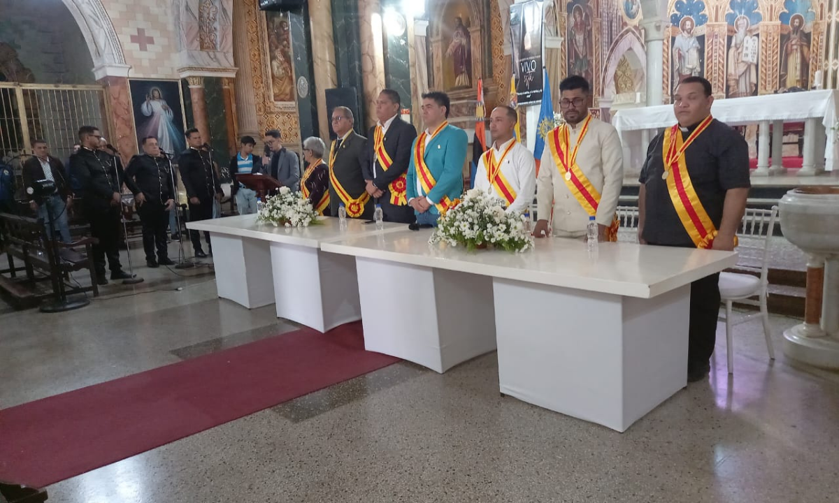 Foto: Cortesía Frendys Cedeño / Alcalde, Presidente Cámara Municipal y Padre