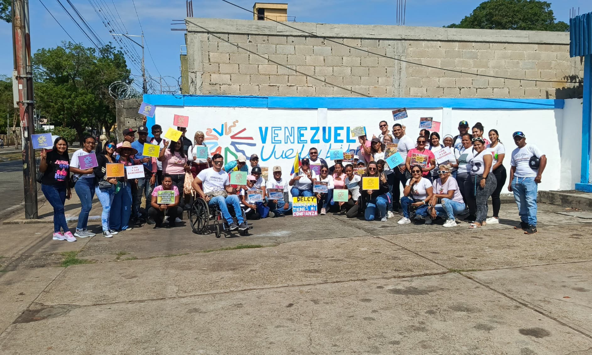 Foto: Cortesía / Luchadores del FFM pintan murales