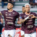 Carabobo vence a Blooming y mantiene invicto local