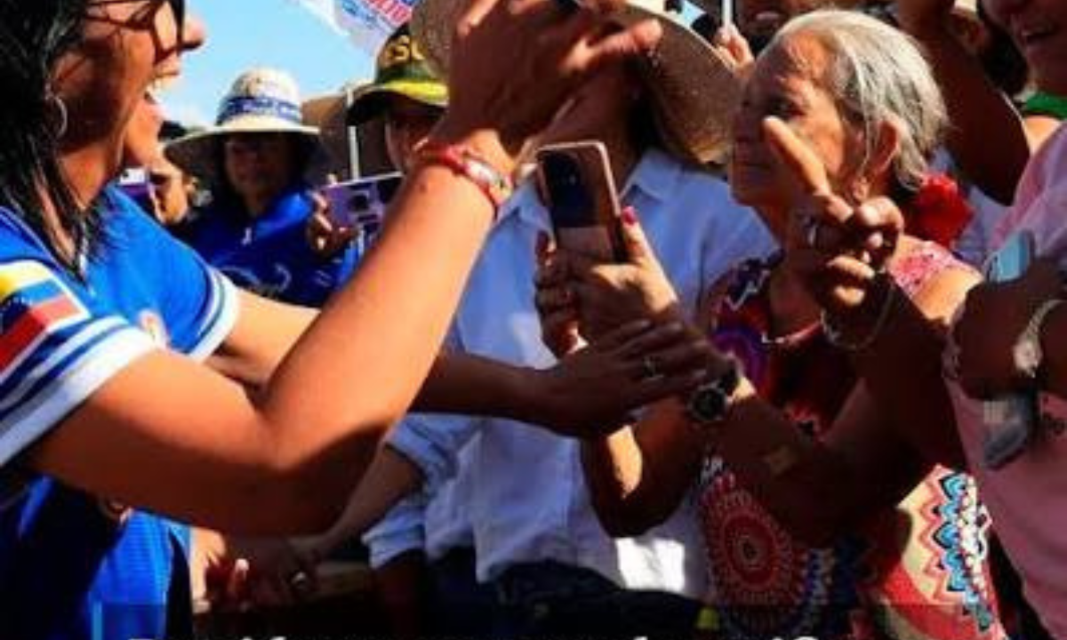 Foto: Cortesía / El ingreso mínimo 240 dólares y las pensiones 70 dólares